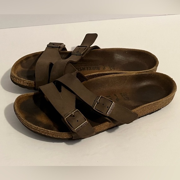 BIRKENSTOCK Yao Leather Double-buckle Sandals - Picture 9 of 16